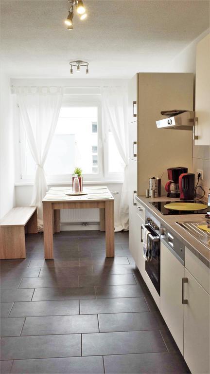 Working & Longstay Dd * Düsseldorf